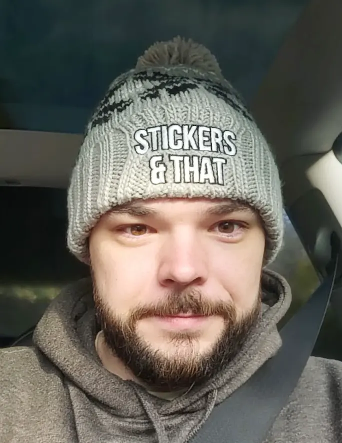 Pom pom beanie example